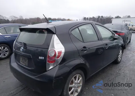 2013 Toyota Prius C Four z USA, uszkodzony, nr VIN JTDKDTB34D1051698
